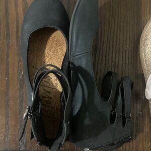 Blowfish Matte Black Flats with Ankle Buckle